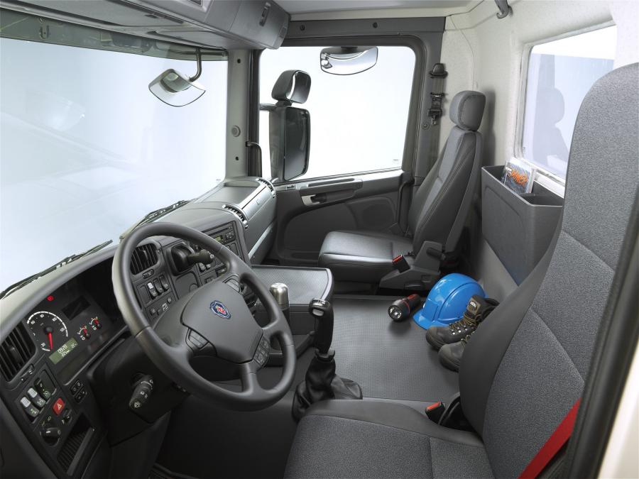 Scania G420 8x4 2005 года  (фото 5 из 5)
